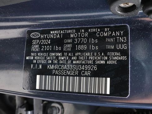 Certified 2025 Hyundai Venue Limited image 41