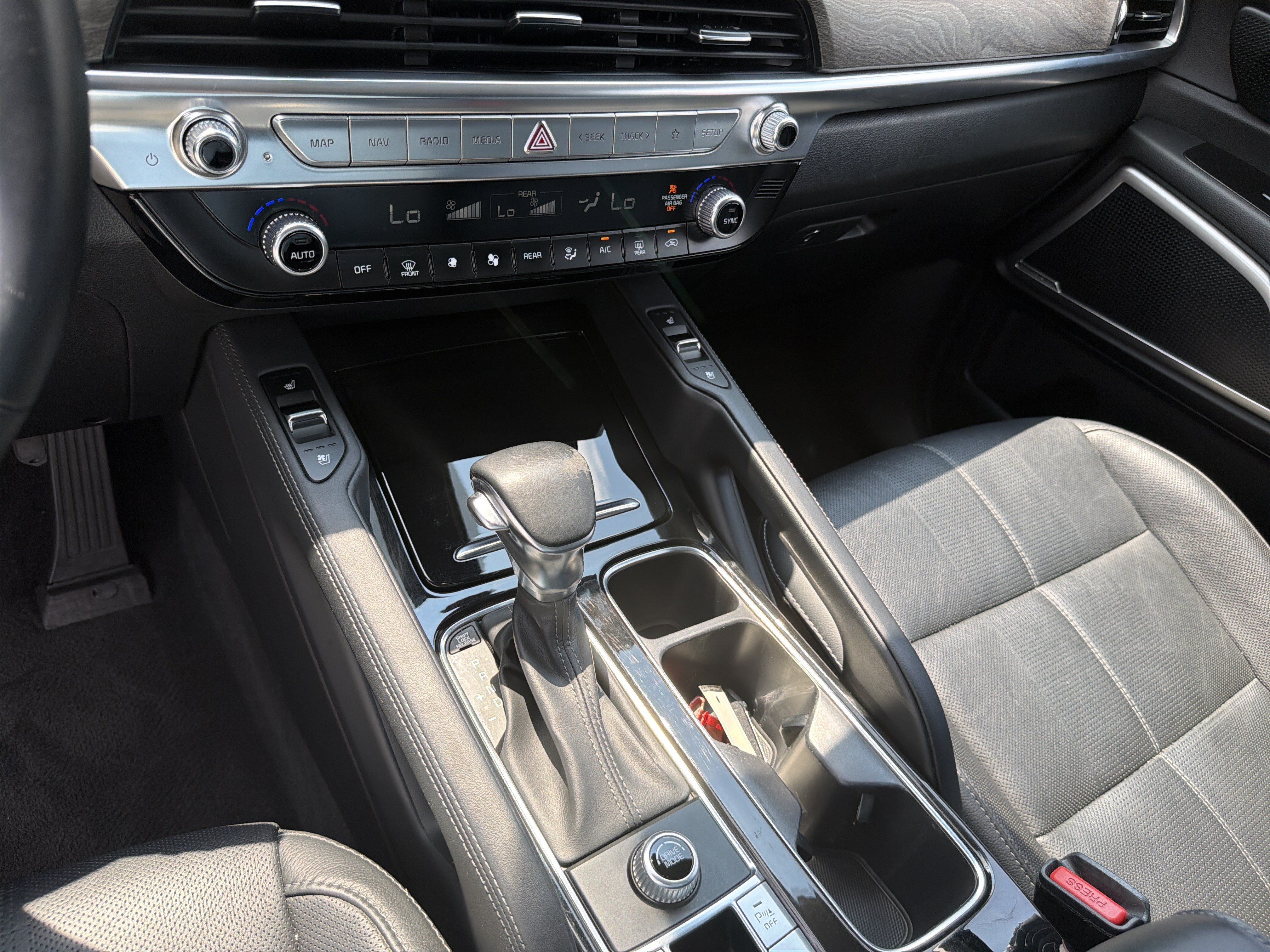 Used 2020 Kia Telluride EX w/ EX Premium Package FWD image 30