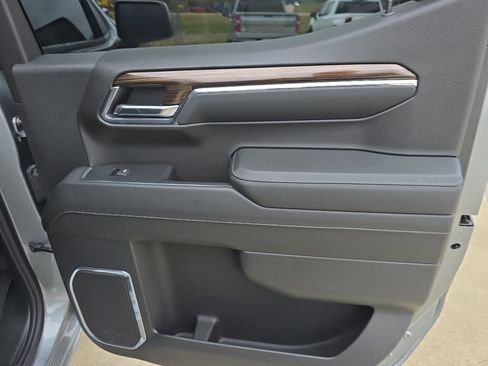 Used 2023 Chevrolet Silverado 1500 RST w/ LPO, Dark Essentials Package image 15