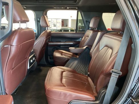 Certified 2022 Ford Expedition Limited image 25
