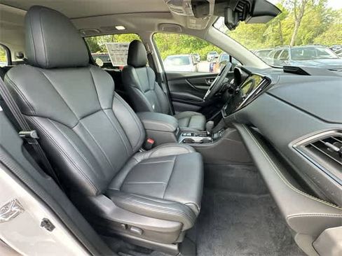Used 2025 Subaru Ascent Bronze Edition image 22