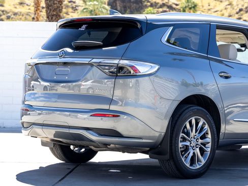 Used 2023 Buick Enclave Avenir w/ Avenir Technology Package AWD/4WD image 5