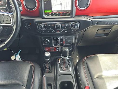 Used 2021 Jeep Wrangler Unlimited Rubicon AWD/4WD image 9