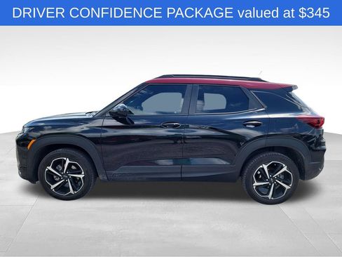 Used 2021 Chevrolet TrailBlazer RS w/ Technology Package AWD/4WD image 5