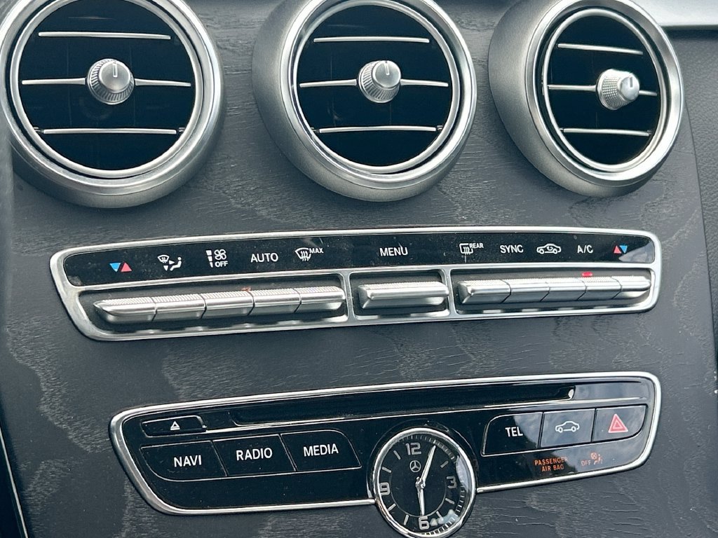 Used 2017 Mercedes-Benz C 300 Sedan image 32