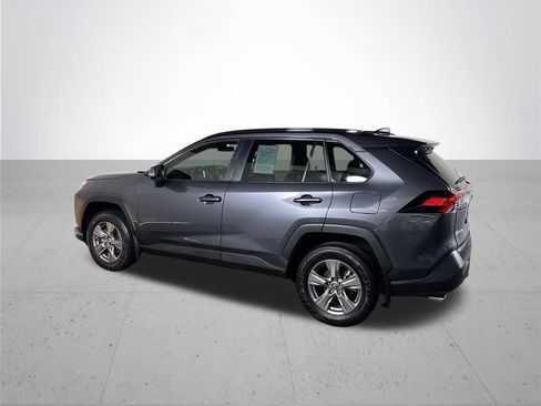 Used 2025 Toyota RAV4 XLE w/ Convenience Package image 8