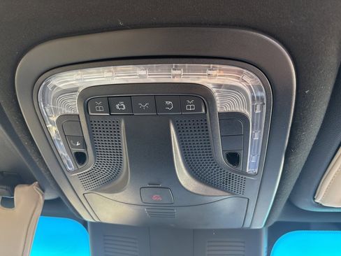 Used 2022 Mercedes-Benz Sprinter 144 Cargo image 72