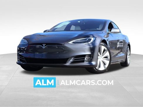 Used 2020 Tesla Model S Long Range image 1