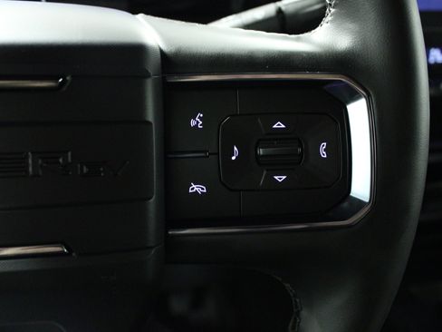 Used 2026 GMC Hummer EV SUV w/ LPO, Dark Essentials Package AWD/4WD image 22