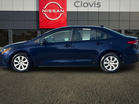 Used 2024 Toyota Corolla LE image 6