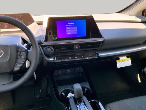 New 2026 Toyota Prius LE FWD image 6