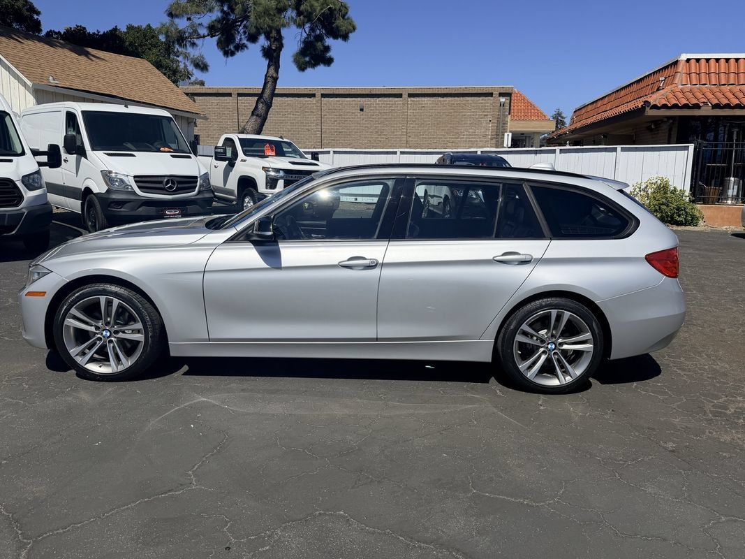 Used 2014 BMW 328i xDrive Wagon AWD/4WD image 8