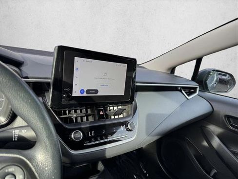 Used 2024 Toyota Corolla LE image 13