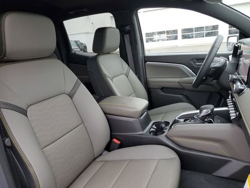 New 2026 Chevrolet Colorado ZR2 w/ Technology Package image 26