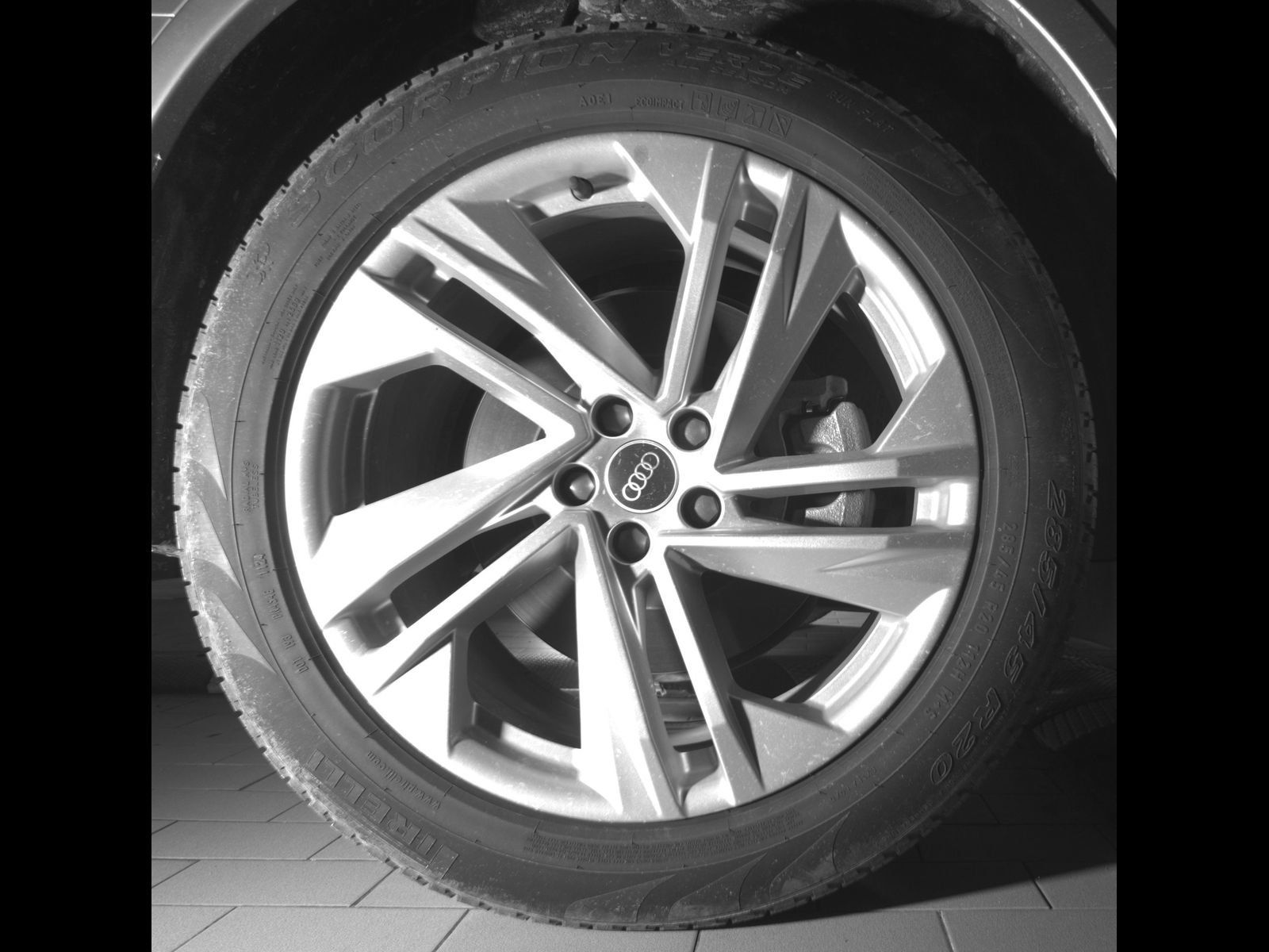 Used 2021 Audi Q7 3.0T Premium Plus w/ Premium Plus Package AWD/4WD image 13