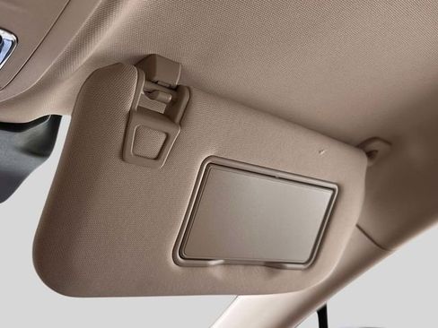 Used 2023 Lincoln Corsair AWD image 26