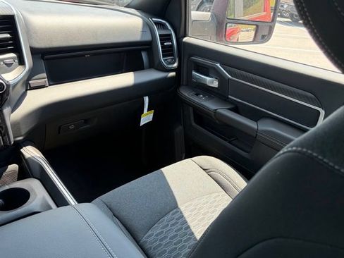 New 2026 RAM 2500 Big Horn AWD/4WD image 35