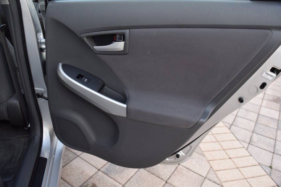 Used 2010 Toyota Prius Two w/ Preferred Accessory Pkg FWD image 68