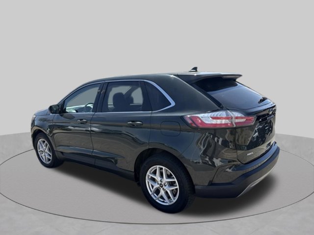 Used 2024 Ford Edge SEL AWD/4WD image 3