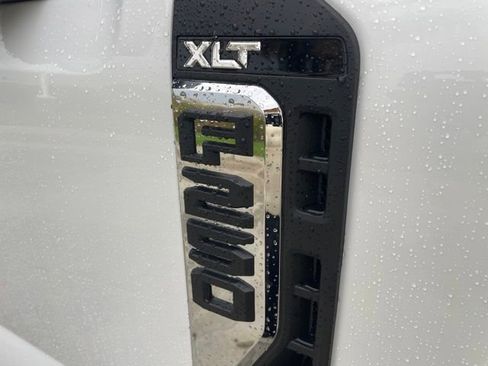 New 2026 Ford F250 XLT w/ XLT Premium Package image 30