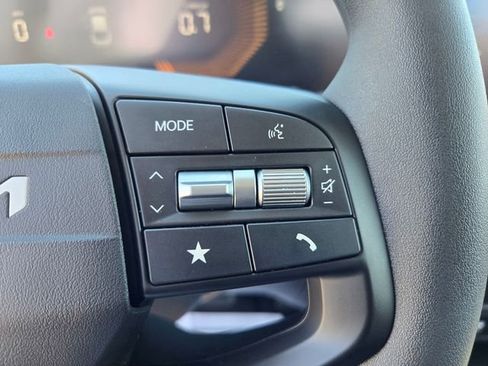 New 2026 Kia K4 FWD image 12