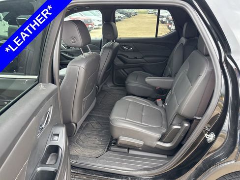 Used 2023 Chevrolet Traverse LT w/ LPO, Floor Liner Package image 6