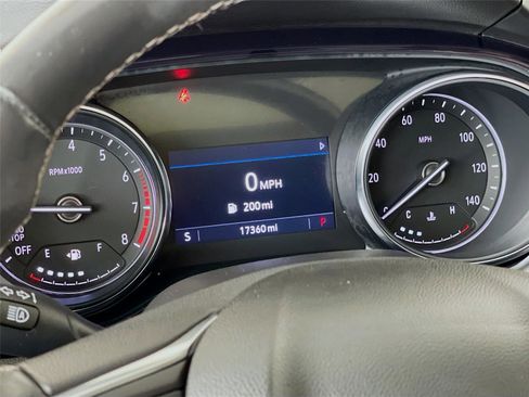 Used 2023 Buick Encore GX Essence w/ Experience Buick Package FWD image 16