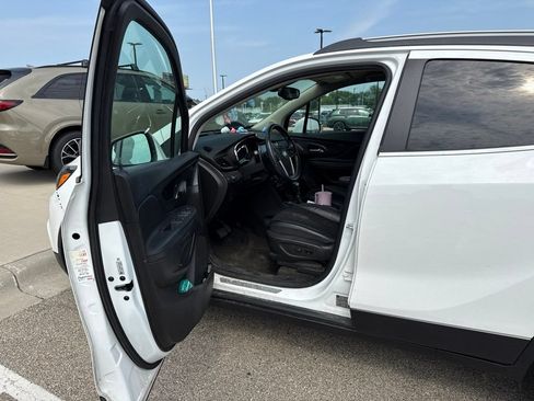 Used 2017 Buick Encore Sport Touring FWD image 7