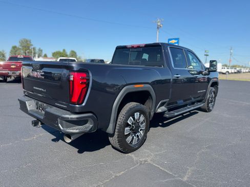 Used 2024 GMC Sierra 2500 Denali w/ Denali Reserve Package image 5
