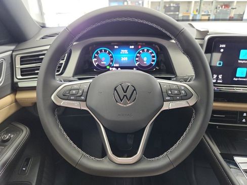 New 2026 Volkswagen Atlas Cross Sport SE FWD image 13