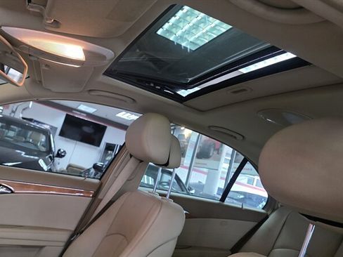 Used 2008 Mercedes-Benz E 350 4MATIC Sedan image 17