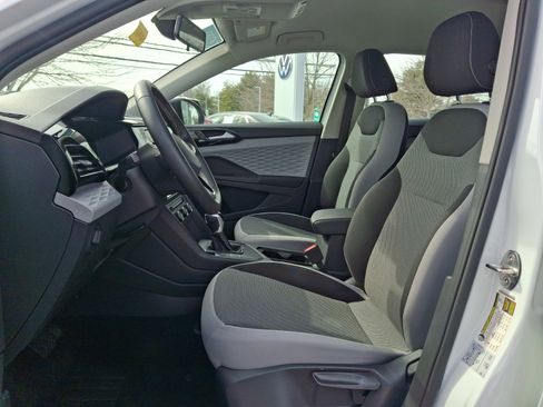 Used 2022 Volkswagen Taos S w/ IQ Drive S Package image 14