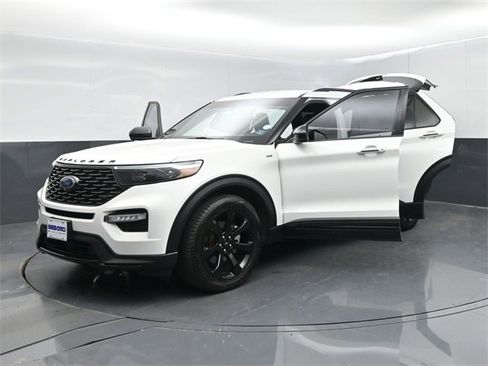 Used 2023 Ford Explorer ST-Line w/ Class IV Trailer Tow Package image 66