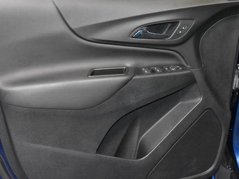 Used 2022 Chevrolet Equinox LT FWD image 4