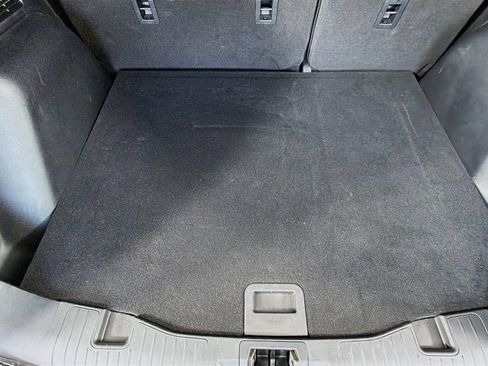 Used 2025 Ford Escape ST-Line FWD image 15