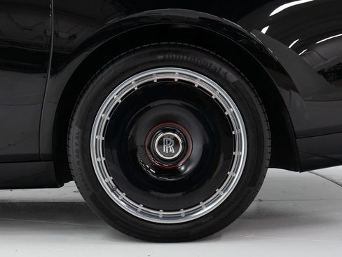 Certified 2024 Rolls-Royce Phantom Sedan w/ The Phantom Package image 54