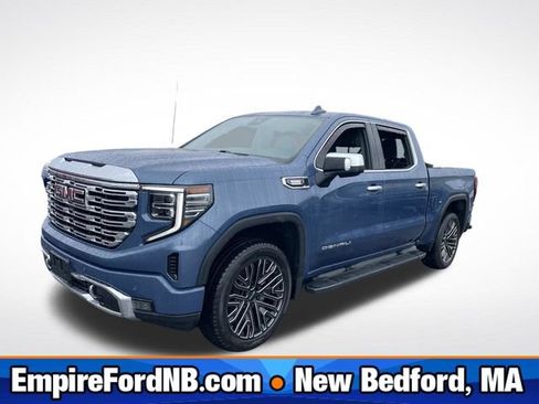 Used 2025 GMC Sierra 1500 Denali w/ Technology Package AWD/4WD image 1
