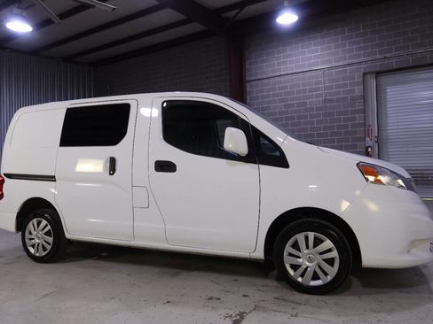 Used 2021 Nissan NV200 SV w/ Sliding Door Glass Package image 7