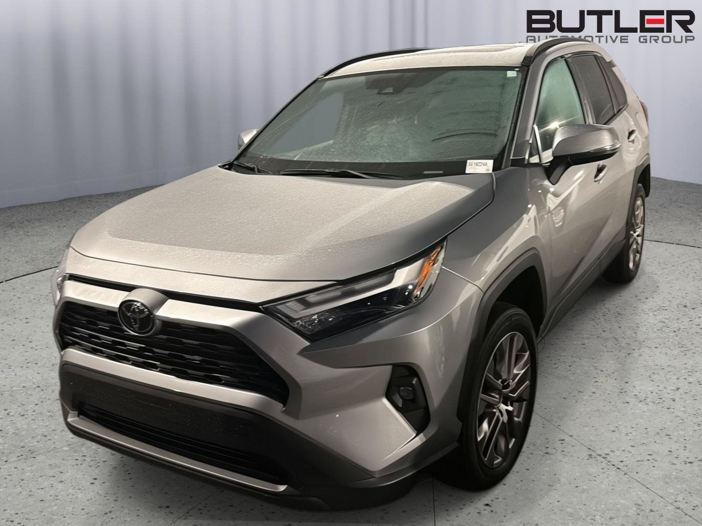 Certified 2023 Toyota RAV4 XLE Premium FWD image 1