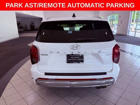 Used 2024 Hyundai Palisade Calligraphy AWD/4WD image 7