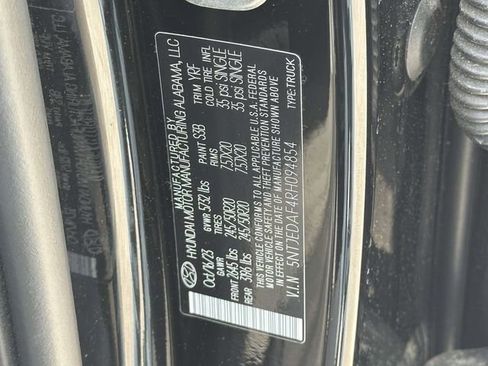 Certified 2024 Hyundai Santa Cruz Limited AWD/4WD image 11