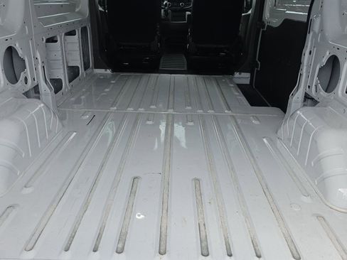 Used 2021 Ford Transit 150 Low Roof AWD image 10