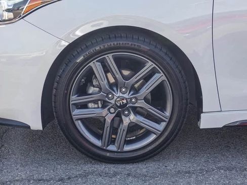 Certified 2021 Kia Forte GT-Line image 10