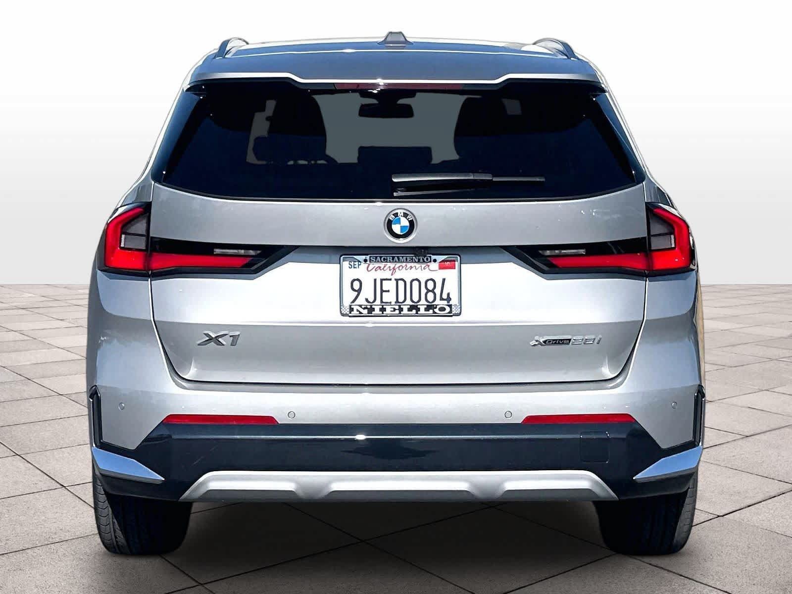 Used 2023 BMW X1 xDrive28i w/ Premium Package AWD/4WD image 8