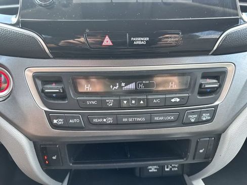 Used 2019 Honda Pilot EX image 18