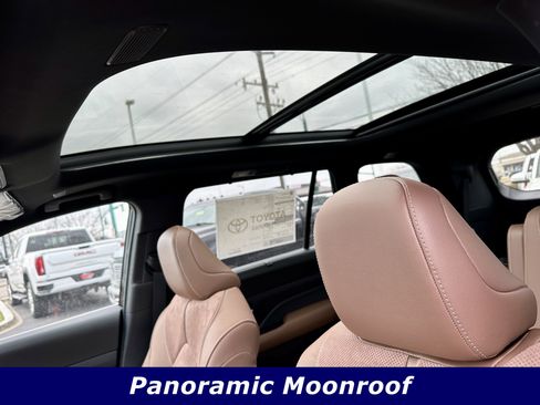 New 2026 Toyota Grand Highlander AWD Hybrid image 11