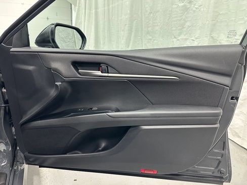 Used 2026 Toyota Camry LE FWD image 57