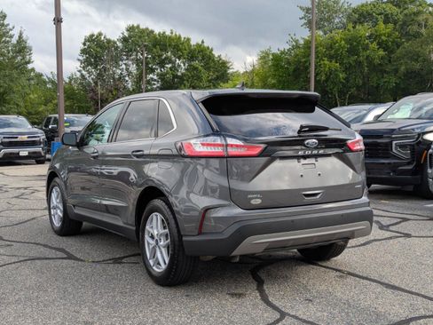 Used 2022 Ford Edge SEL w/ Convenience Package AWD/4WD image 4