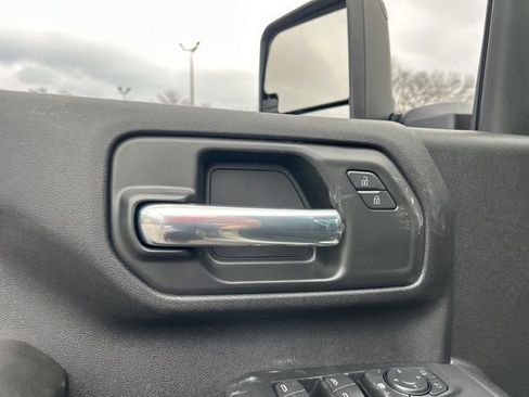 New 2026 Chevrolet Silverado 2500 Custom w/ Custom Convenience Package image 12