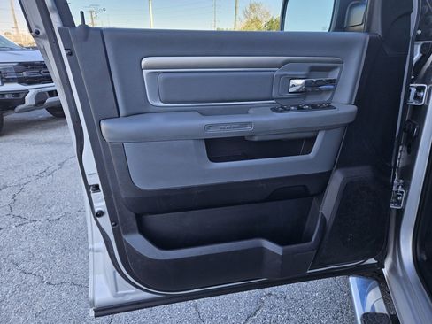 Used 2016 RAM 1500 Big Horn image 25